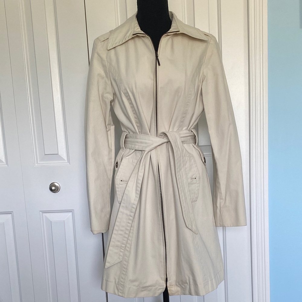 Rare Vintage Mexx Cream Long Trench Pea Coat US Size 8 With Pockets and Belt